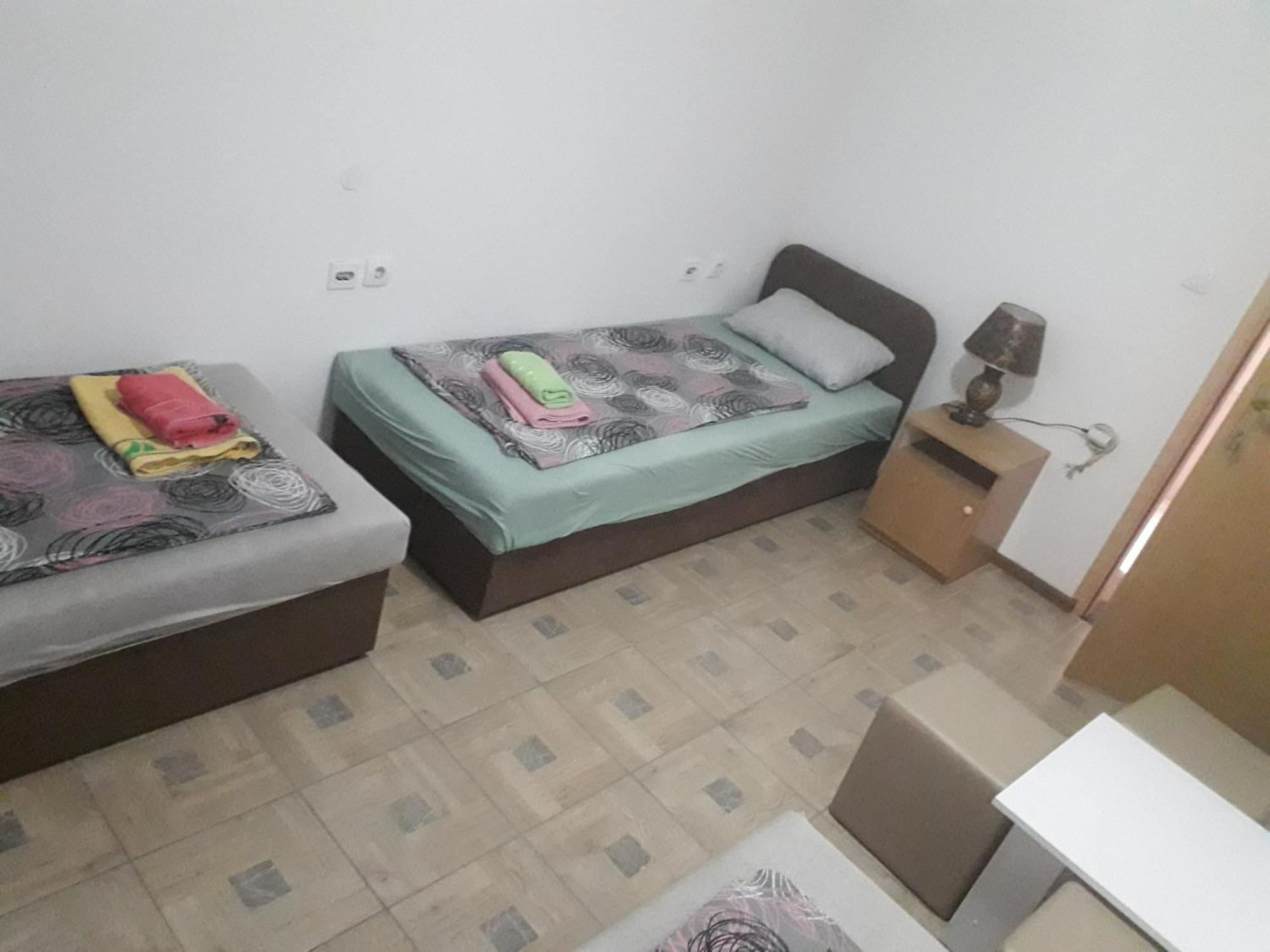 Hostel Topic Μπάνια Λούκα Δωμάτιο φωτογραφία